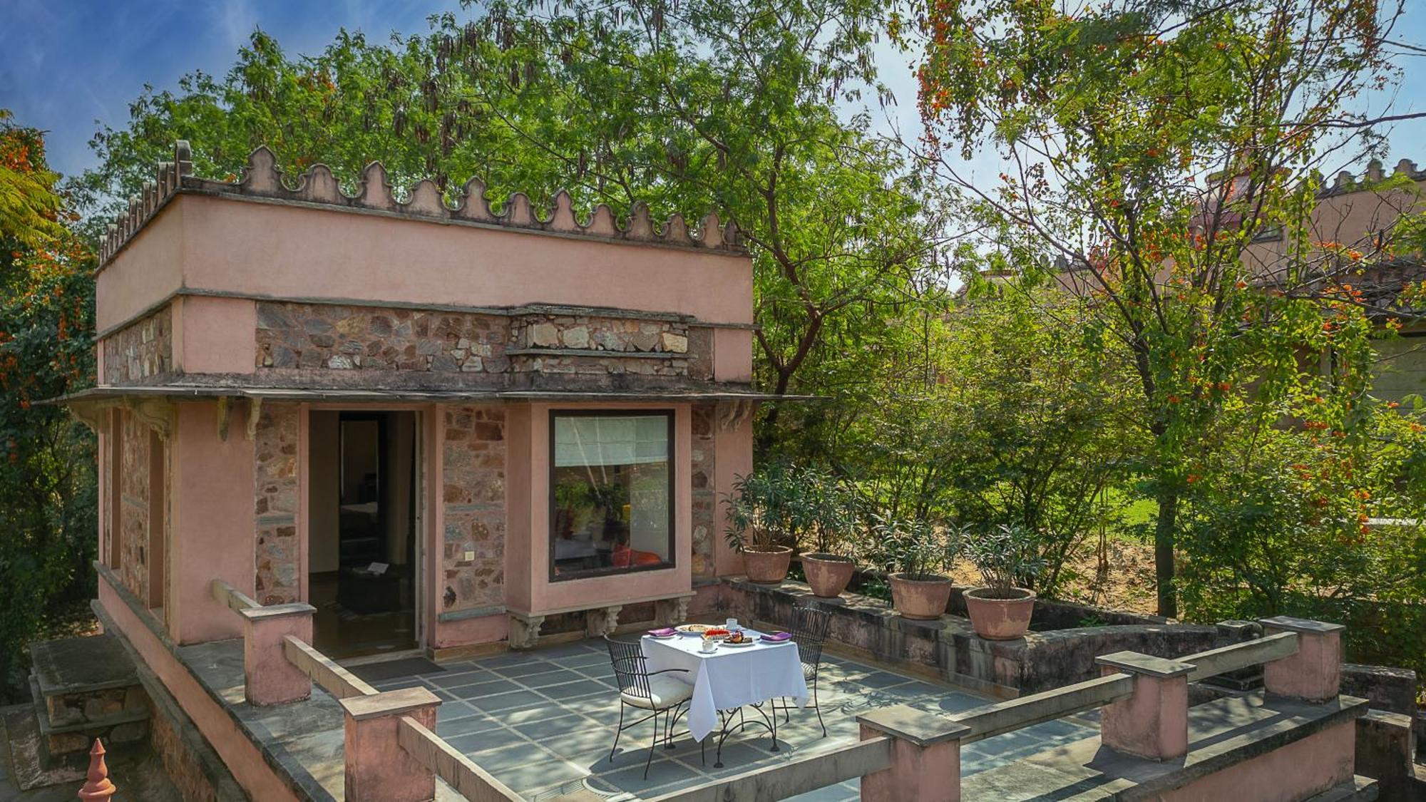 सहारा Tree Of Life & 5*