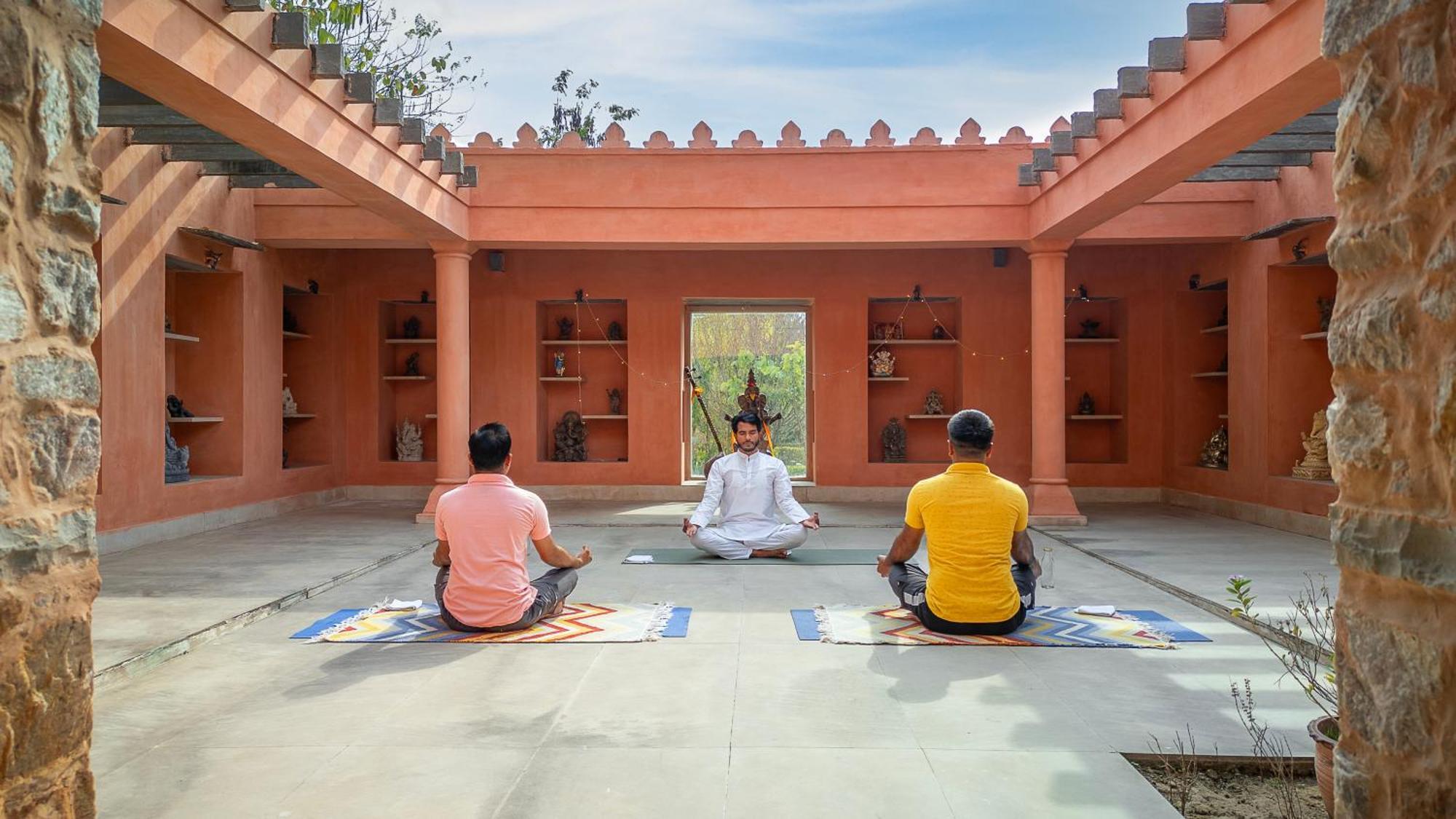 Tree Of Life & सहारा 5*